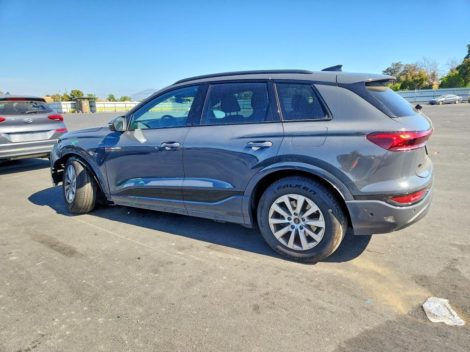 صورة رقم 2 من المزاد - 2025 AUDI Q6 E-TRON مع VIN WA172BGF3SA034990