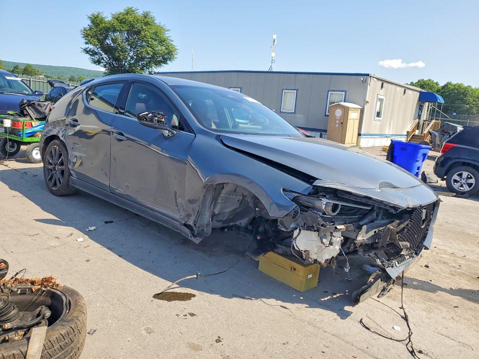 Photo 4 from auction – 2024 MAZDA 3 with VIN JM1BPBNY7R1702418