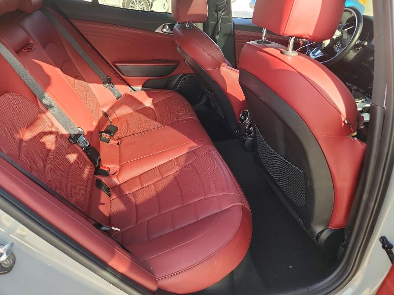 Photo 10 from auction – 2023 KIA STINGER with VIN KNAE55LC3P6128571