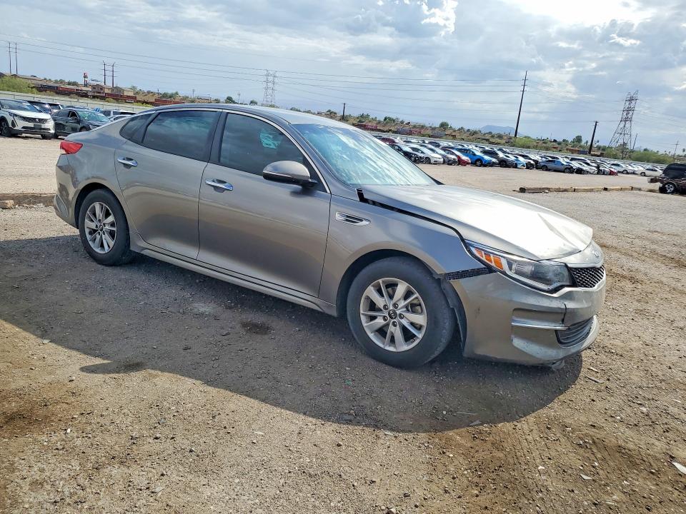 Photo 4 from auction – 2018 KIA OPTIMA with VIN 5XXGT4L35JG193328
