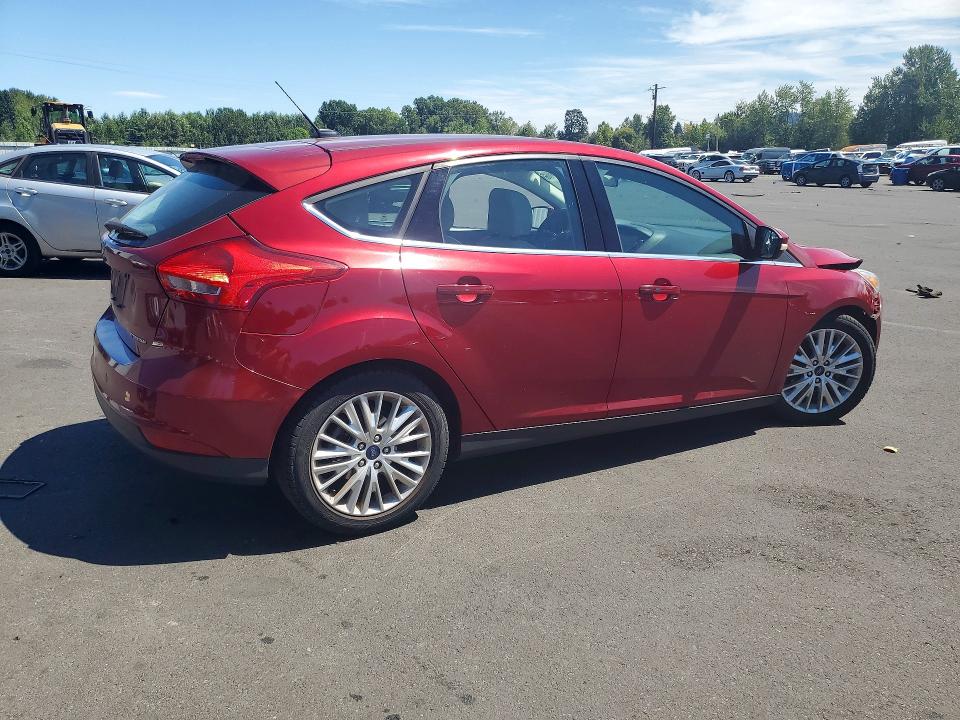Photo 3 from auction – 2017 FORD FOCUS with VIN 1FADP3N20HL268202