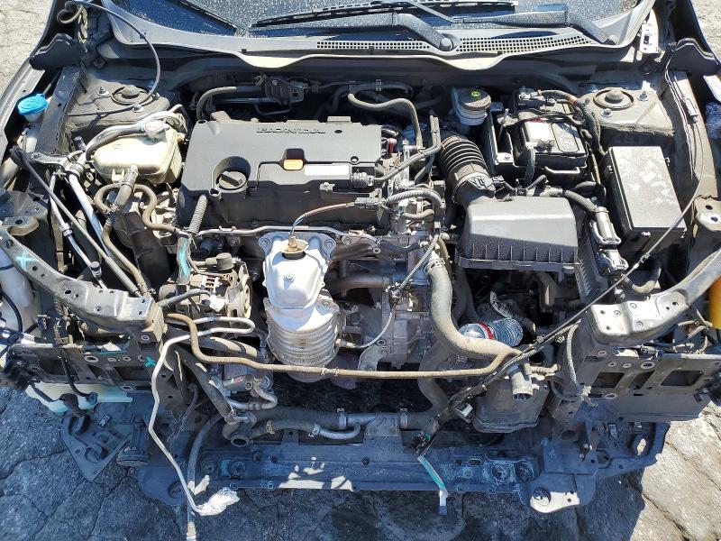Photo 11 from auction – 2018 HONDA CIVIC with VIN 2HGFC2F70JH528055