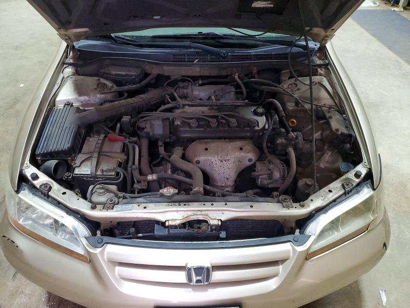 Photo 11 from auction – 2002 HONDA ACCORD with VIN JHMCG55472C035331