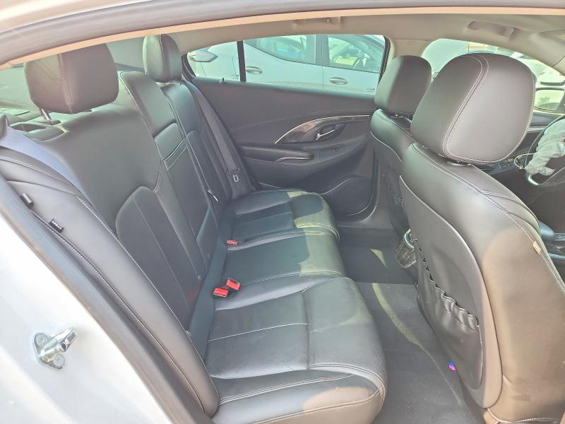Photo 10 from auction – 2015 BUICK LACROSSE with VIN 1G4GB5G31FF294676