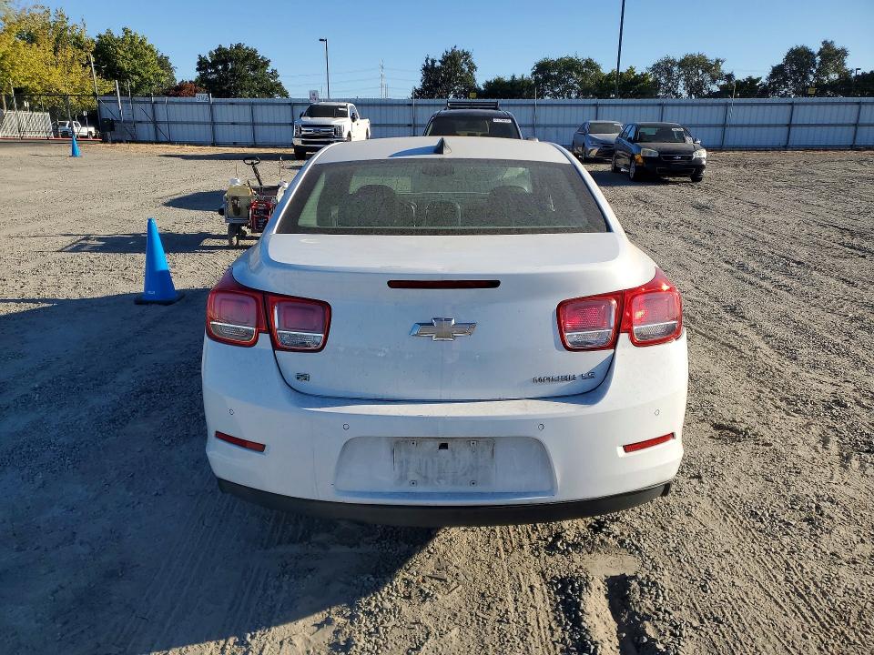 Photo 6 from auction – 2015 CHEVROLET MALIBU with VIN 1G11A5SL8FF255807