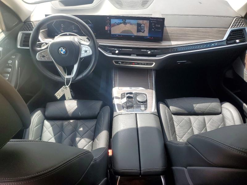 Photo 8 from auction – 2023 BMW X7 with VIN 5UX23EM02P9N95347