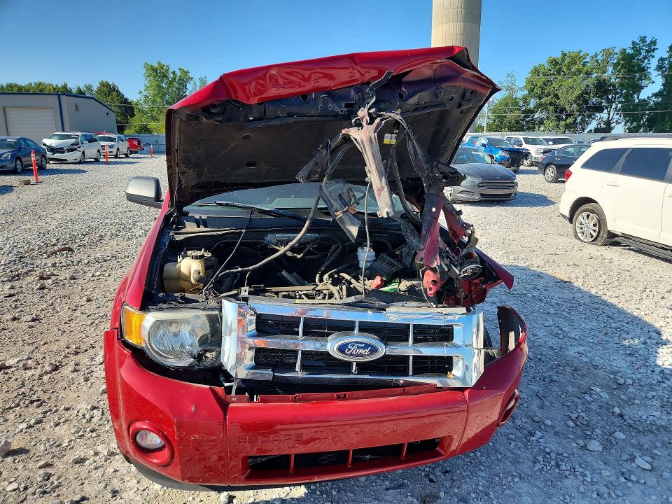 Photo 5 from auction – 2010 FORD ESCAPE with VIN 1FMCU0D73AKD38941