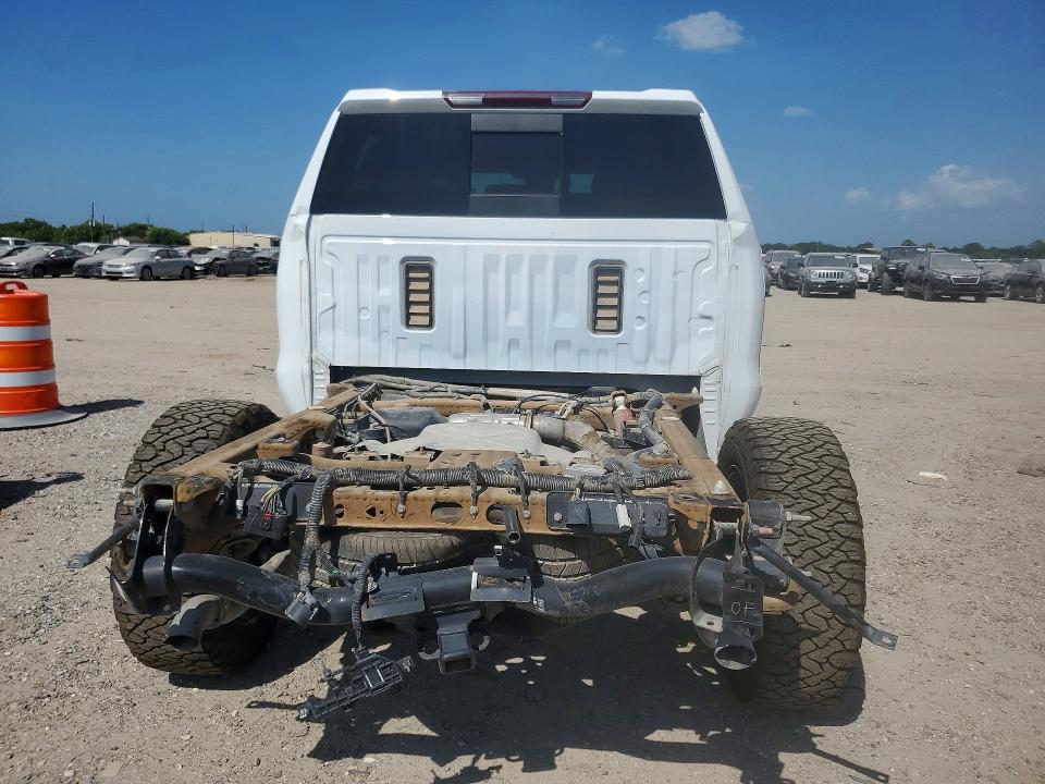 Photo 6 from auction – 2025 CHEVROLET SILVERADO with VIN 1GCUKDE82SZ181182