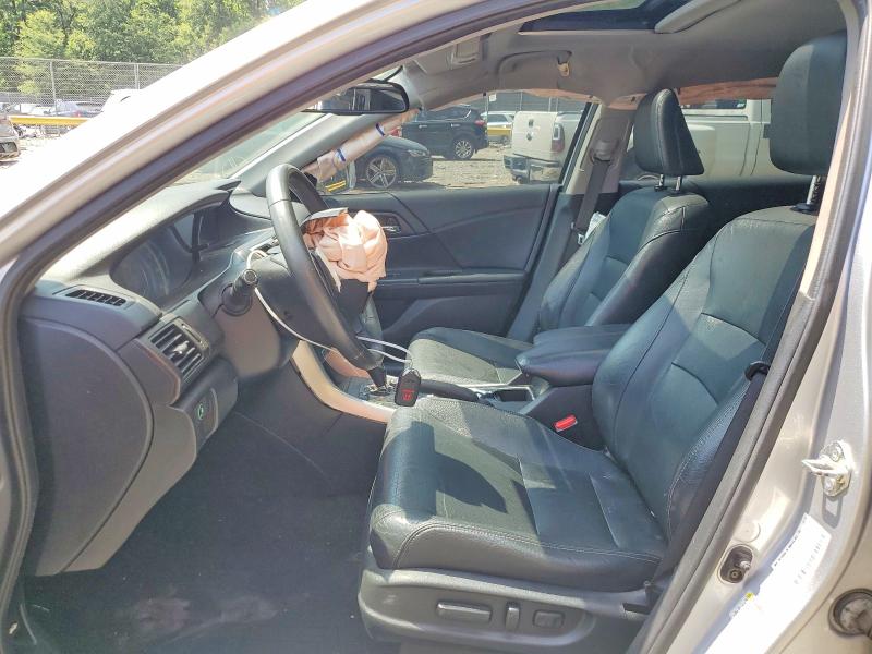 Photo 7 from auction – 2015 HONDA ACCORD with VIN 1HGCR3F81FA013362