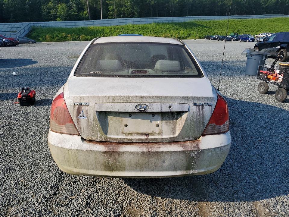 Photo 6 from auction – 2004 HYUNDAI ELANTRA with VIN KMHDN46D94U724901