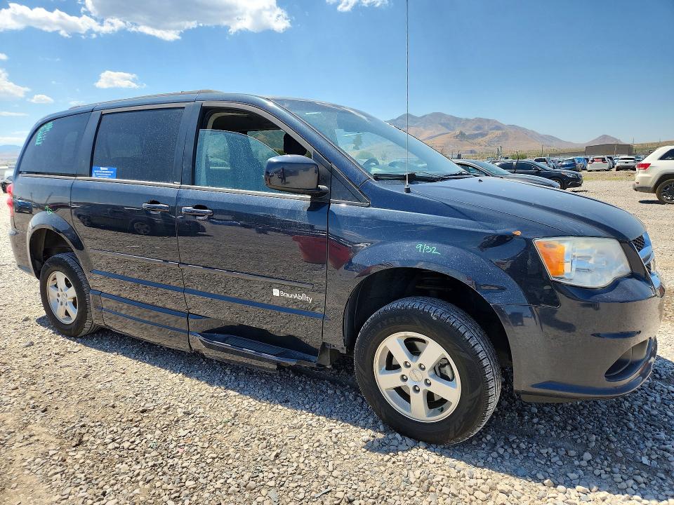 Photo 4 from auction – 2013 DODGE GRAND CARAVAN with VIN 2C4RDGCG5DR655294