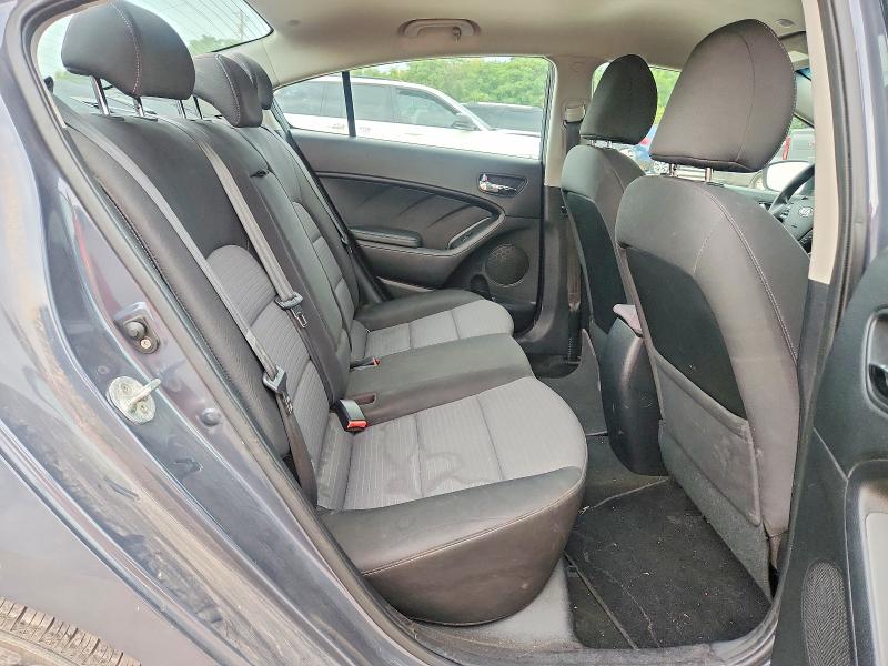 Photo 10 from auction – 2015 KIA FORTE with VIN KNAFX4A61F5414705