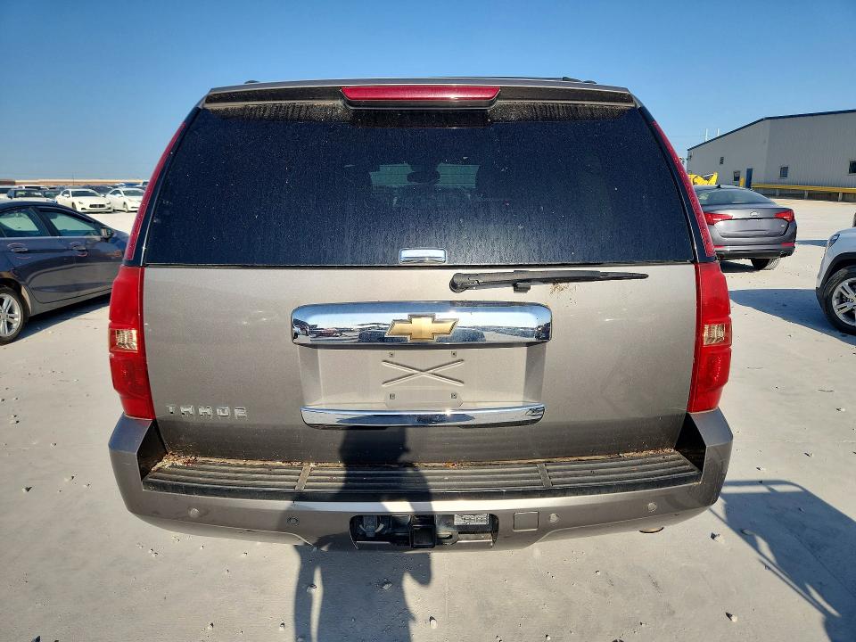Photo 6 from auction – 2007 CHEVROLET TAHOE with VIN 1GNFK13097J118081