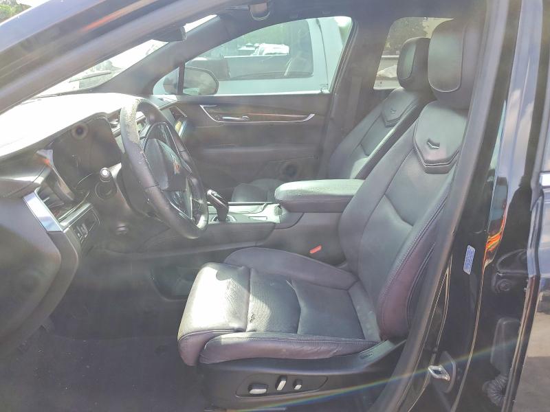 Photo 7 from auction – 2017 CADILLAC XT5 with VIN 1GYKNCRS8HZ112031