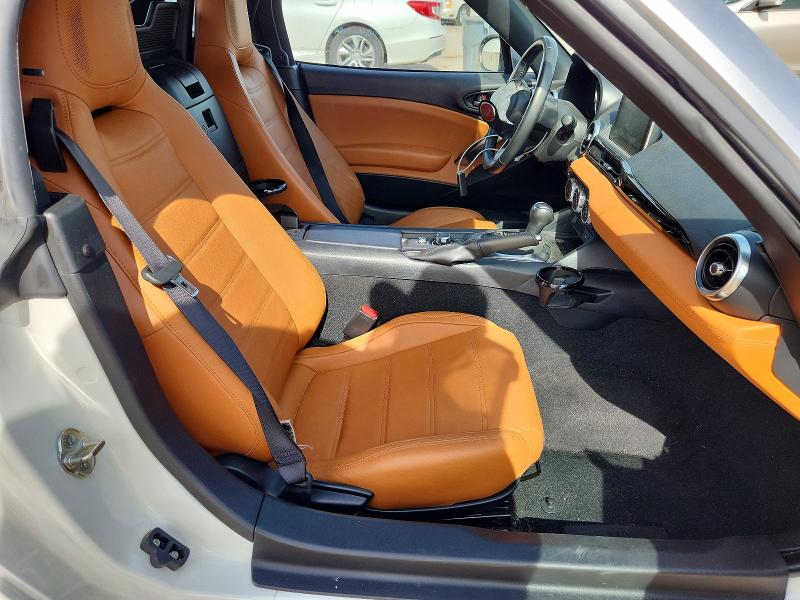 Photo 10 from auction – 2018 FIAT 124 SPIDER with VIN JC1NFAEKXJ0139345