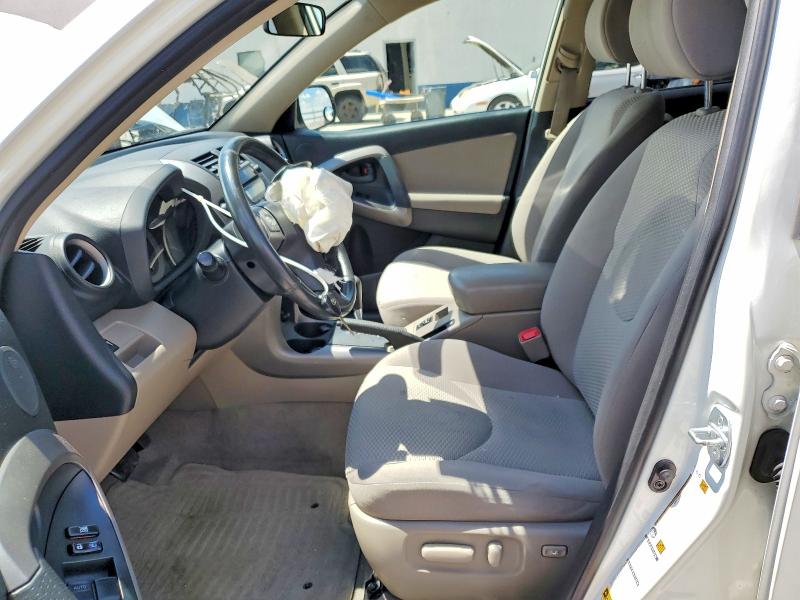 Photo 7 from auction – 2008 TOYOTA RAV4 with VIN JTMBK34VX85048551