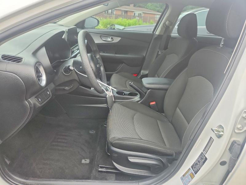 Foto 7 de la subasta – 2023 KIA FORTE con VIN 3KPF24AD1PE616112