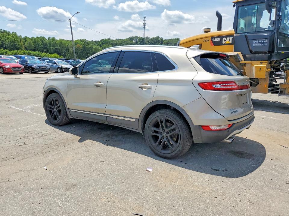 Photo 2 from auction – 2015 LINCOLN MKC with VIN 5LMCJ2A99FUJ46829