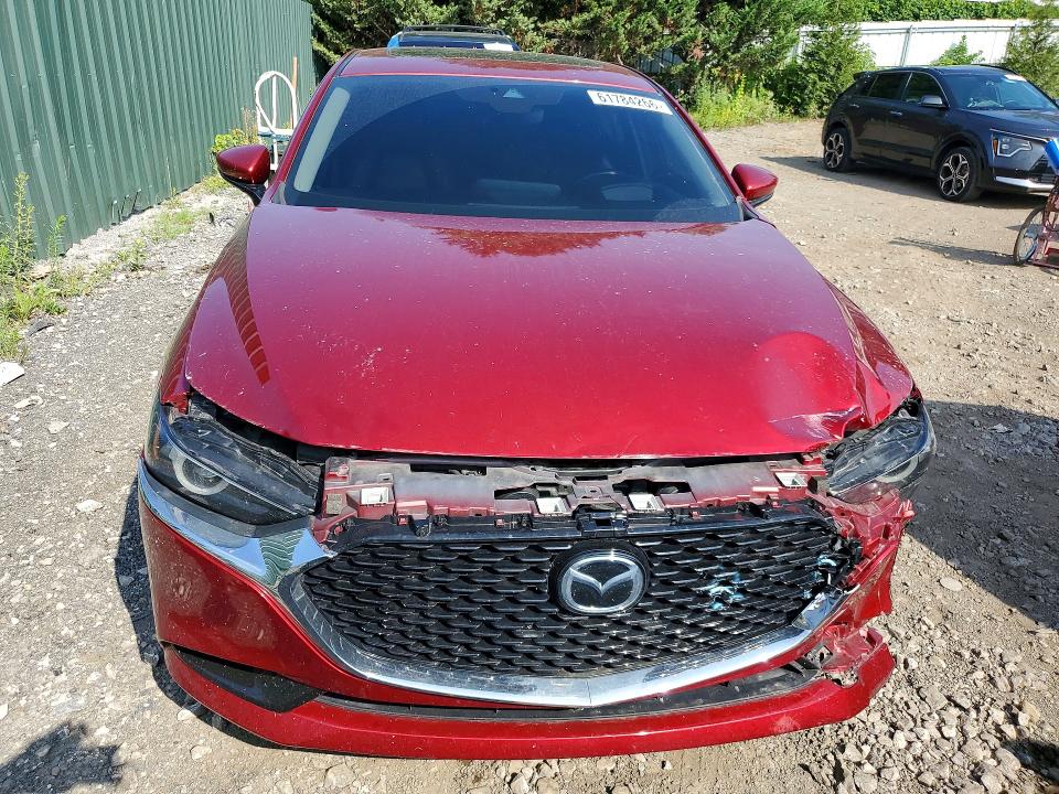 Photo 5 from auction – 2019 MAZDA 3 with VIN 3MZBPAEM0KM103969