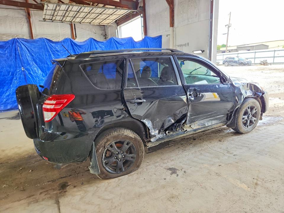 Photo 3 from auction – 2011 TOYOTA RAV4 with VIN 2T3BF4DV3BW153202