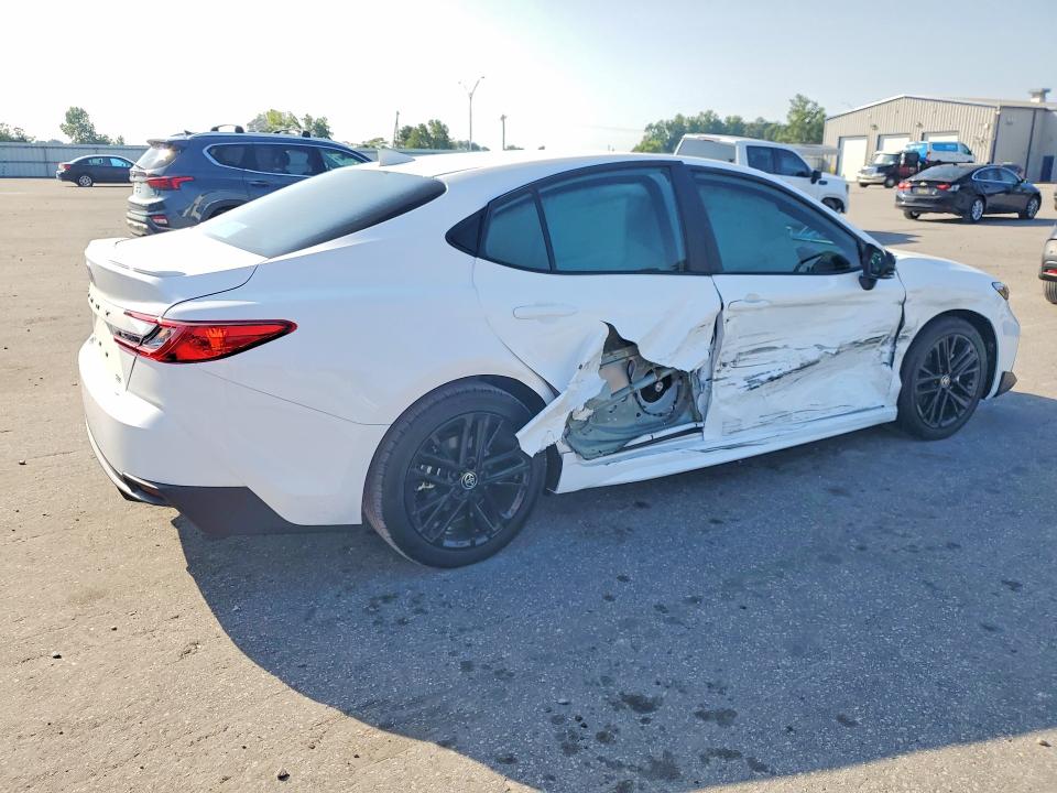 Photo 3 from auction – 2026 TOYOTA CAMRY with VIN 4T1DAACK9TU736879