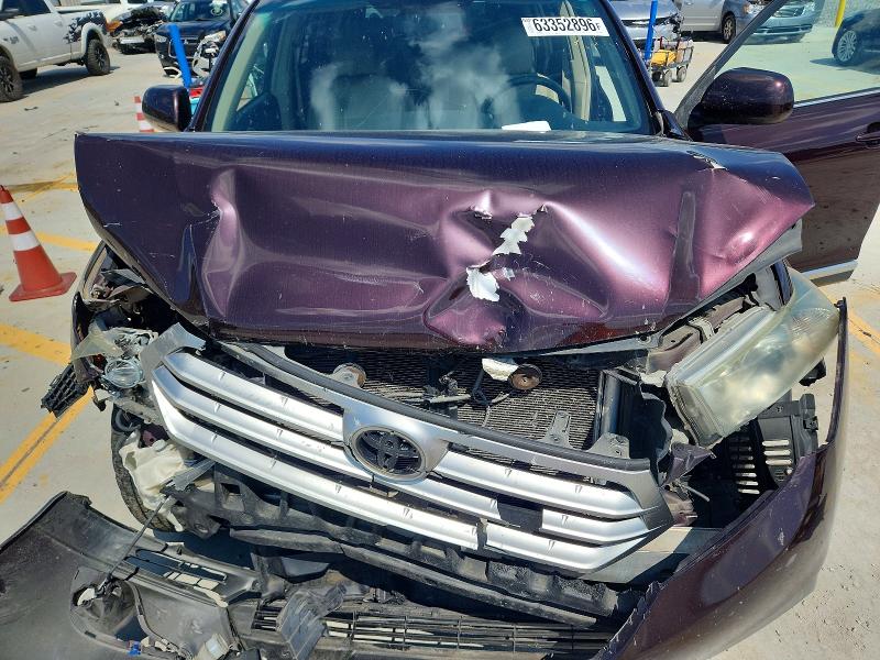 Photo 12 from auction – 2013 TOYOTA HIGHLANDER with VIN 5TDBK3EH0DS184636