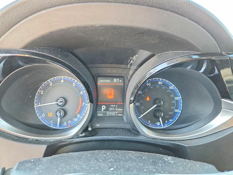 Photo 9 from auction – 2015 TOYOTA COROLLA with VIN 5YFBURHE8FP328203