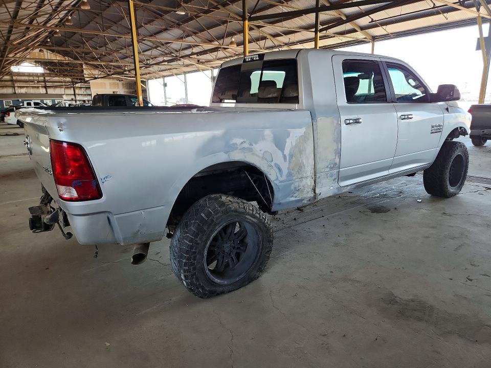 Photo 3 from auction – 2018 RAM 2500 with VIN 3C6UR5ML1JG333840