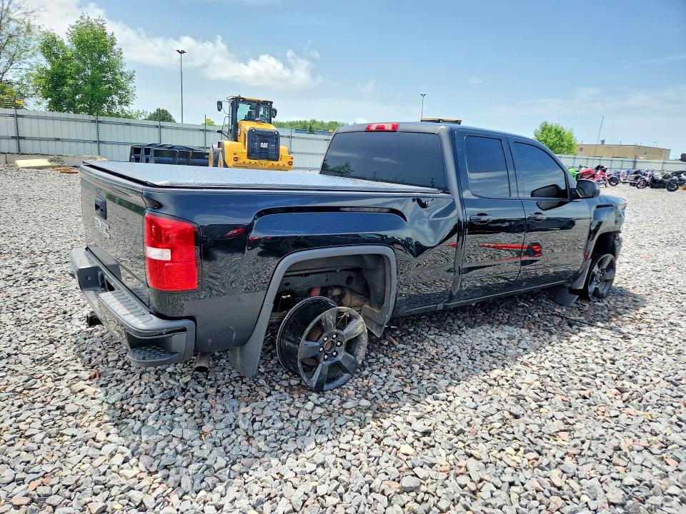 Zdjęcie 3 z aukcji – 2017 GMC SIERRA z VIN 1GTV2LEC1HZ380008