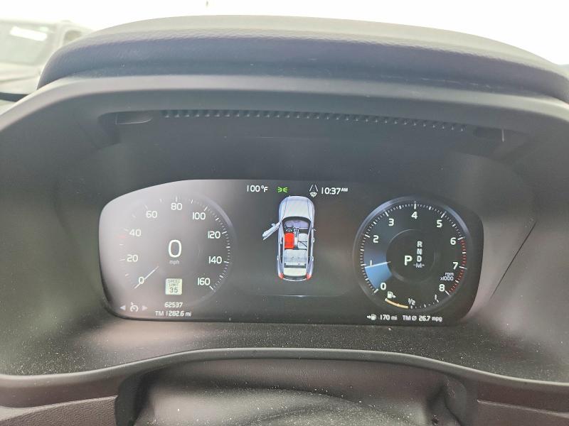 Photo 9 from auction – 2019 VOLVO XC40 with VIN YV4162UM6K2129392