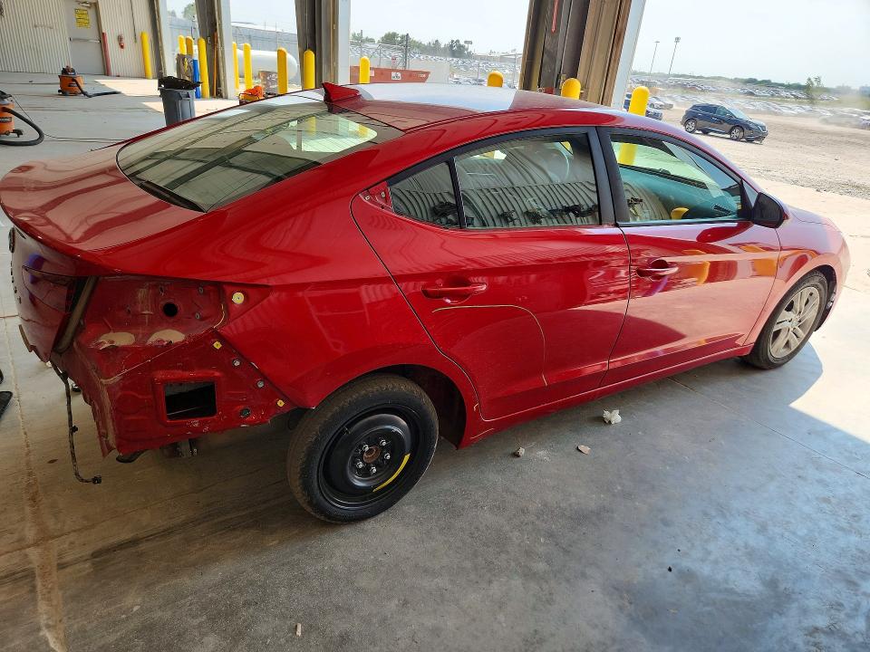 Снимка 3 от търг – 2020 HYUNDAI ELANTRA с VIN 5NPD84LF1LH559002