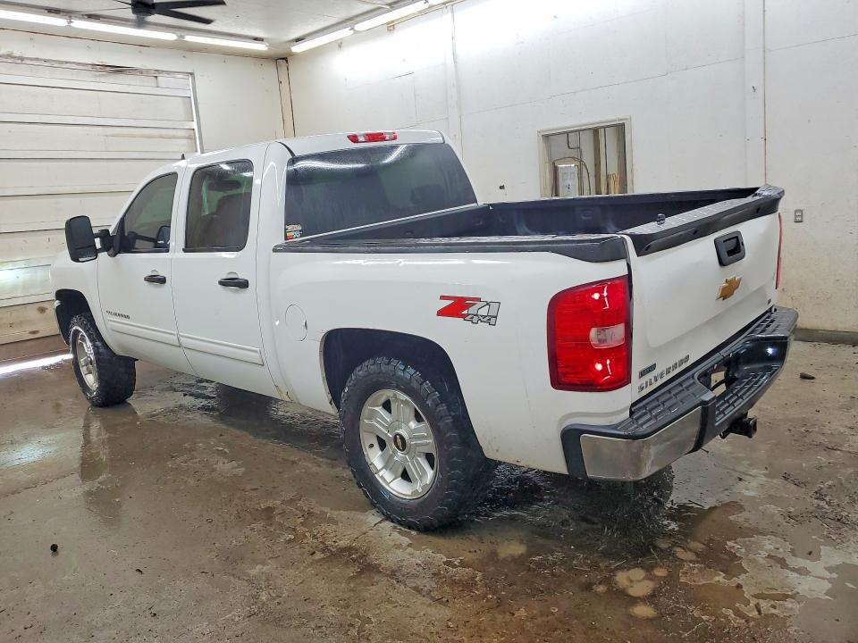 Photo 2 from auction – 2012 CHEVROLET SILVERADO with VIN 1GCPKSE70CF124698