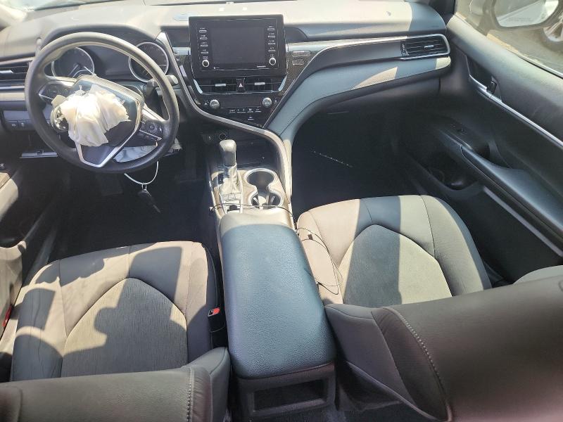 Photo 8 from auction – 2022 TOYOTA CAMRY with VIN 4T1C11BK5NU051987