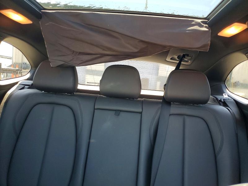 Photo 10 from auction – 2016 BMW X1 with VIN WBXHT3C31G5F64616