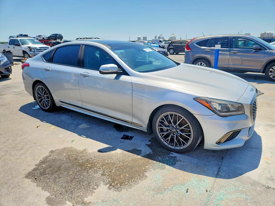 Photo 4 from auction – 2019 GENESIS G80 with VIN KMTFN4JE8KU310391