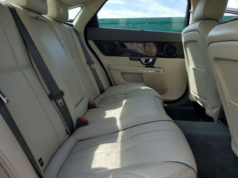 Photo 10 from auction – 2015 JAGUAR XJL with VIN SAJWA2GZ8F8V76129