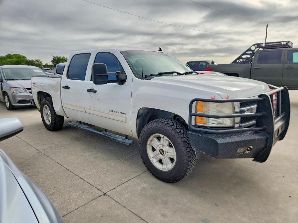Photo 4 from auction – 2011 CHEVROLET SILVERADO with VIN 3GCPKSE37BG332880