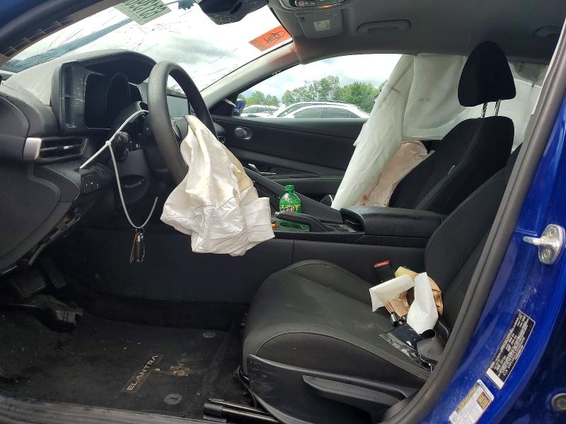 Снимка 7 от търг – 2023 HYUNDAI ELANTRA с VIN 5NPLM4AG7PH094590