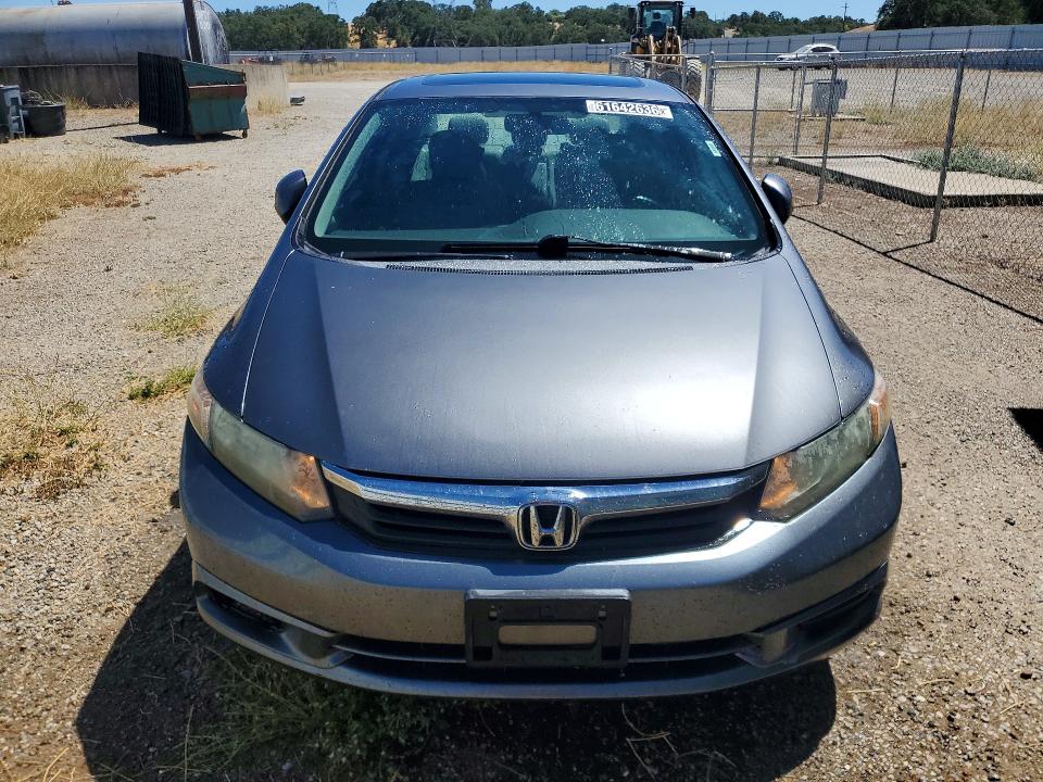 Photo 5 from auction – 2012 HONDA CIVIC with VIN 19XFB2F98CE304971
