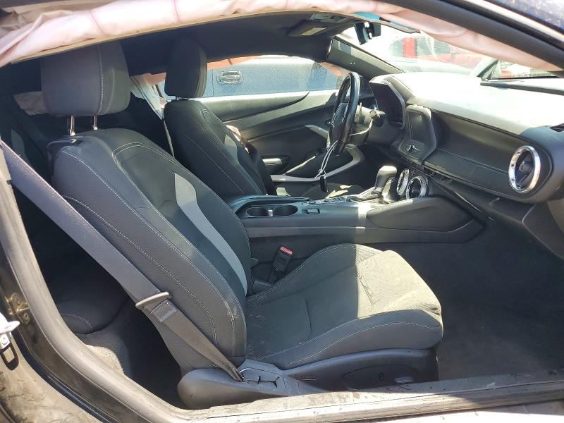 Photo 7 from auction – 2017 CHEVROLET CAMARO with VIN 1G1FB1RS4H0123738