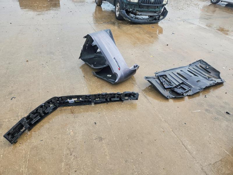 Photo 13 from auction – 2014 TOYOTA SIENNA with VIN 5TDZK3DC0ES455216
