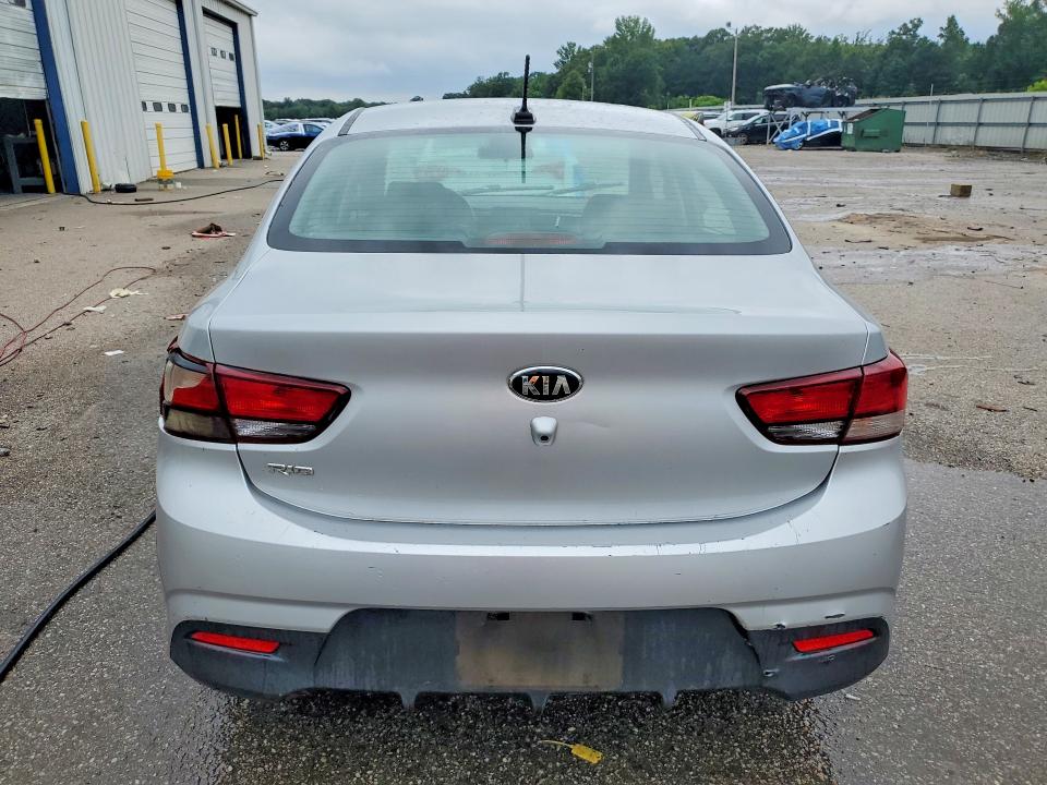 Photo 6 from auction – 2020 KIA RIO with VIN 3KPA24AD5LE327352