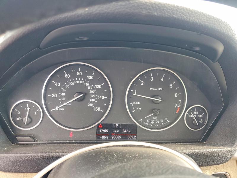 Photo 9 from auction – 2017 BMW 320 with VIN WBA8E1G55HNU13944