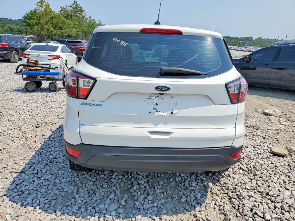 Photo 6 from auction – 2018 FORD ESCAPE with VIN 1FMCU0F77JUC59693