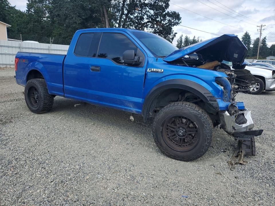 Photo 4 from auction – 2015 FORD F150 with VIN 1FTFX1EF5FKD72360