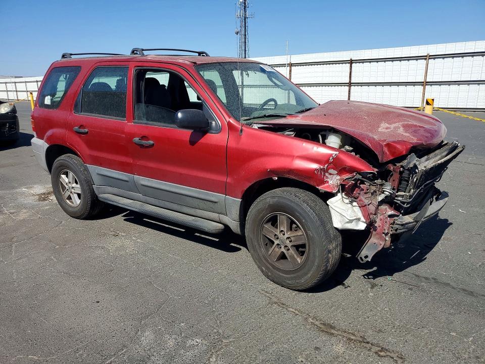 Photo 4 from auction – 2005 FORD ESCAPE with VIN 1FMYU02Z35KA29423