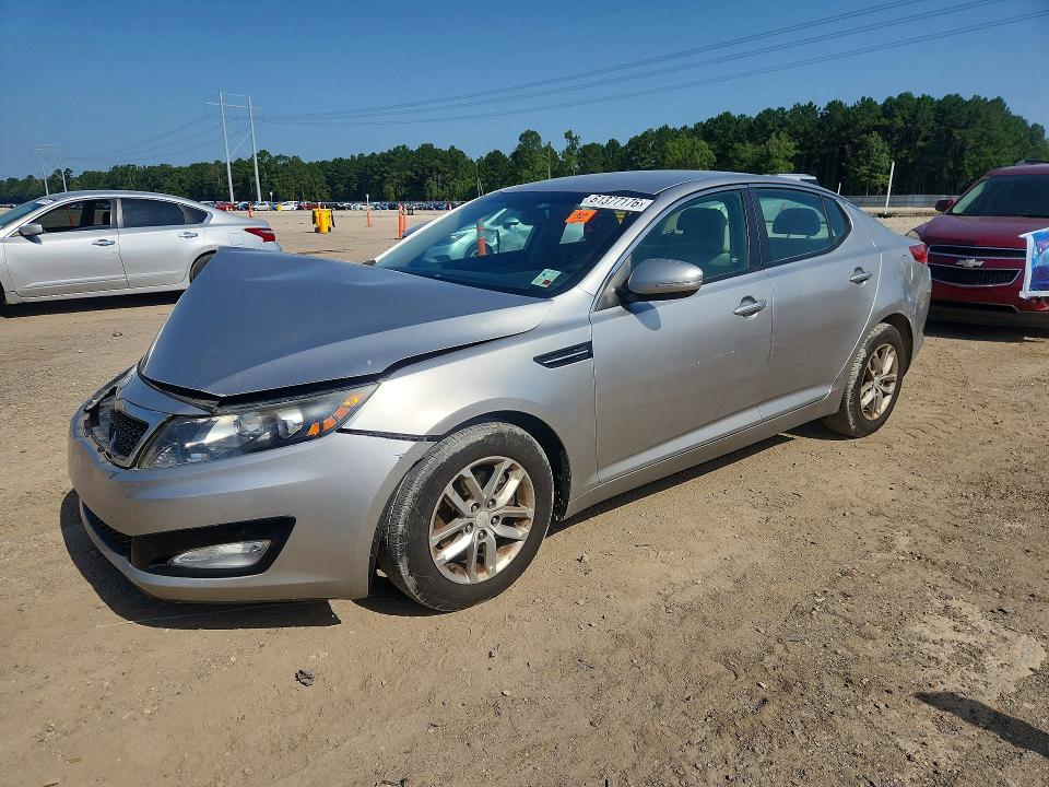 KIA OPTIMA 2013 con VIN 5XXGM4A75DG096203 - Foto de la subasta