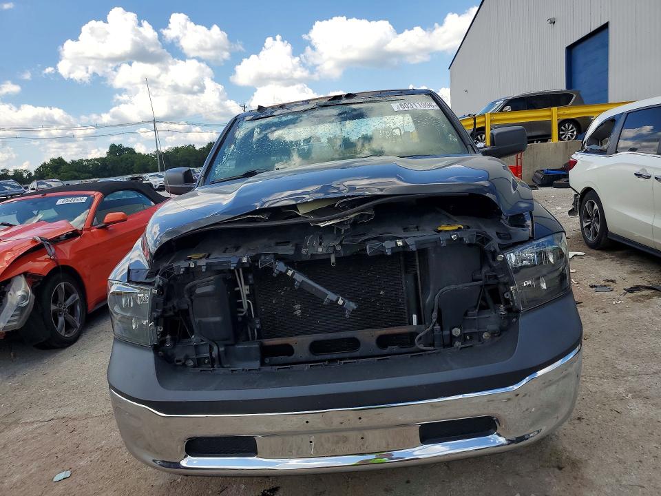 Photo 5 from auction – 2016 RAM 1500 with VIN 1C6RR7FT3GS124700
