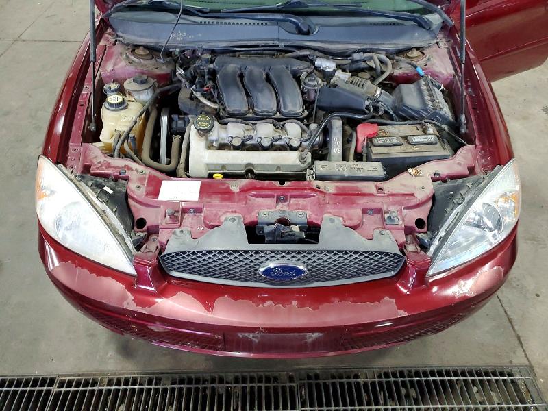 Photo 11 from auction – 2004 FORD TAURUS with VIN 1FAFP55S54G124779