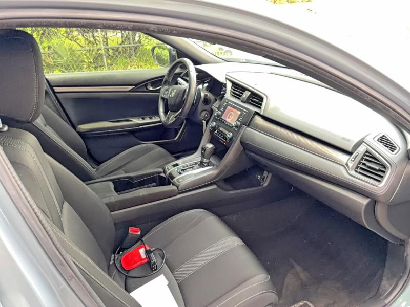 Photo 5 from auction – 2017 HONDA CIVIC with VIN SHHFK7H46HU228097